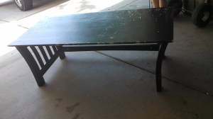 Side view of table, with removed  bars from top and bottom